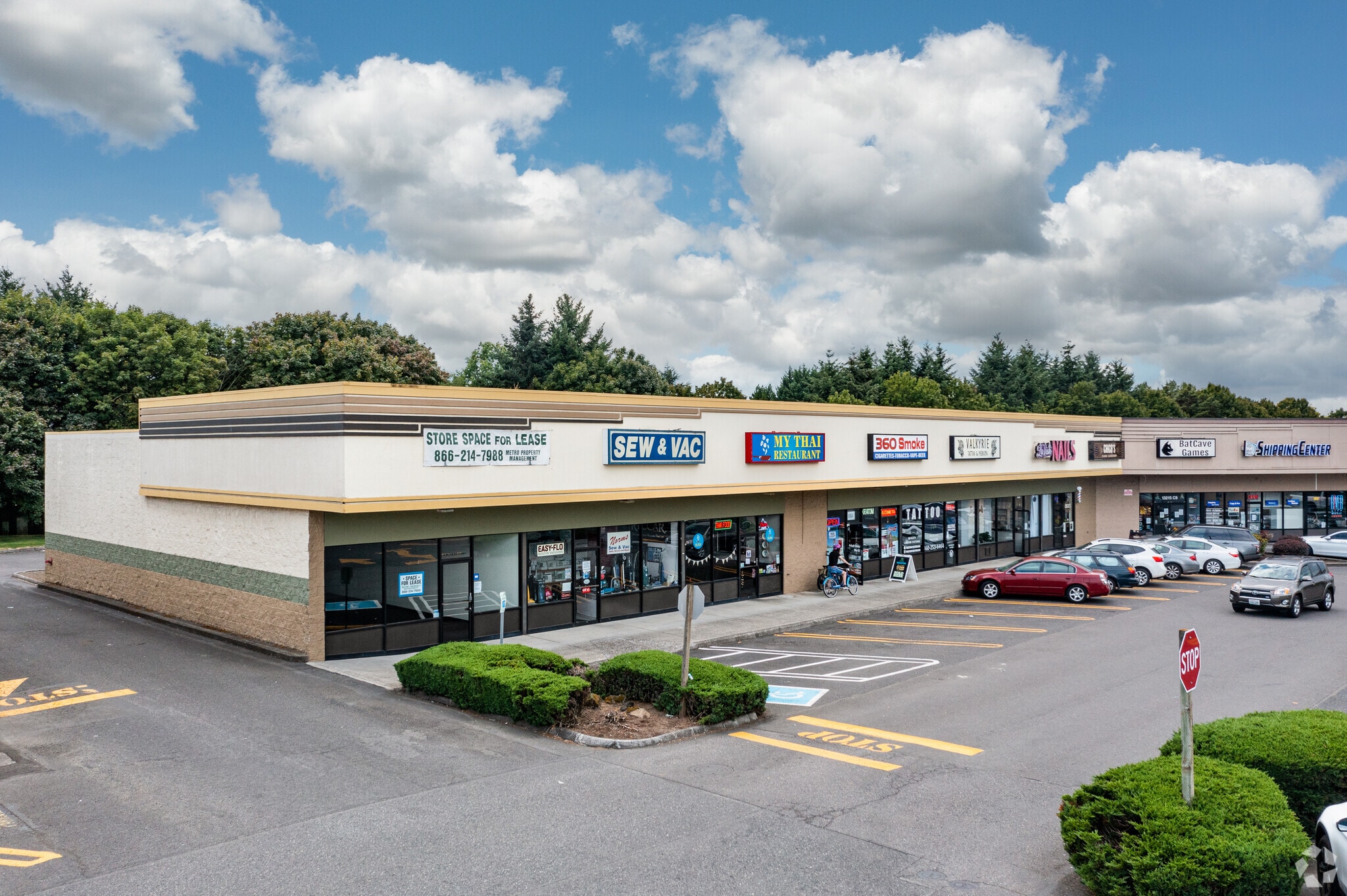 13125-13503 SE Mill Plain Blvd, Vancouver, WA for lease Building Photo- Image 1 of 6