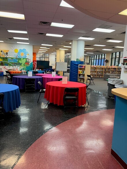 41 Center St, Freehold, NJ for lease - Building Photo - Image 3 of 5