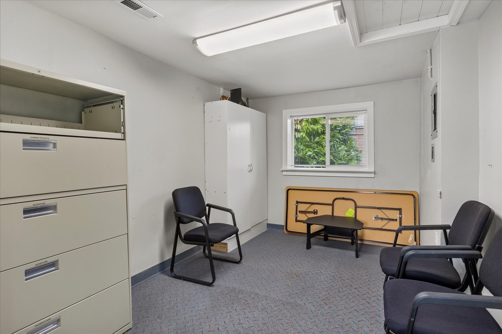 5603 230th St SW, Mountlake Terrace, WA à vendre Photo intérieure- Image 1 de 13