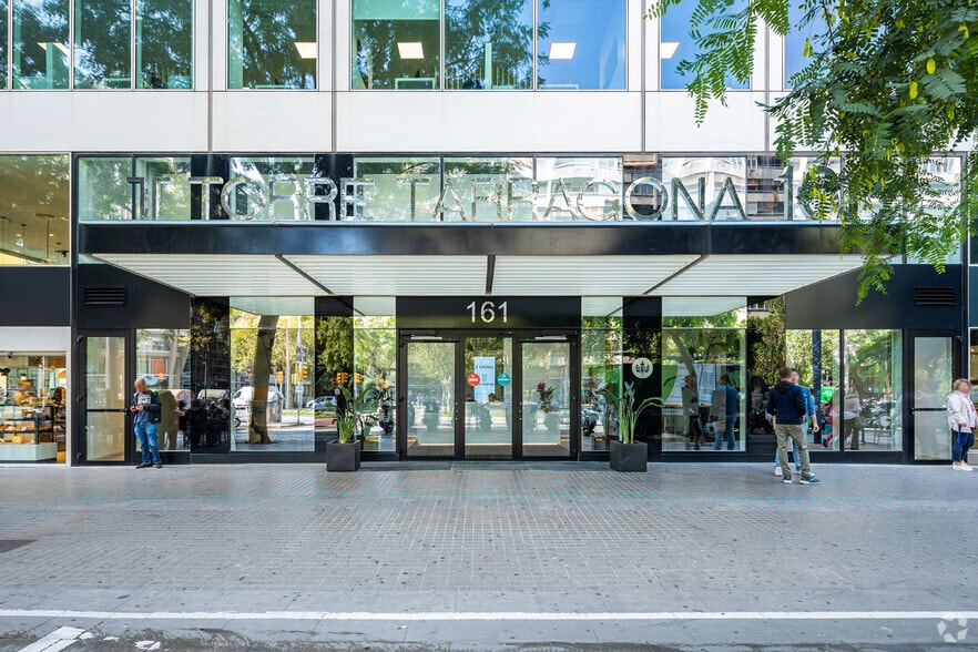 Carrer de Tarragona, 161, Barcelona, Barcelona for lease - Building Photo - Image 3 of 4