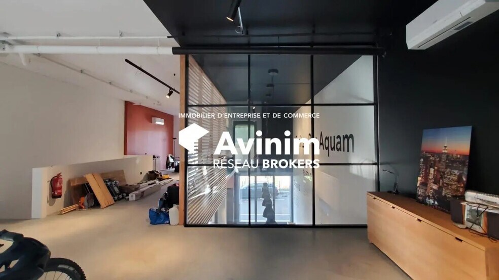 Commerce de détail dans Poisy à vendre - Photo intérieure - Image 3 de 5