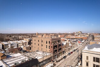 5434 N Clark St, Chicago, IL - AERIAL  map view