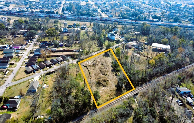 1.40 Acres at Shreveport Blvd, Houston, TX à vendre - Photo du bâtiment - Image 2 de 2
