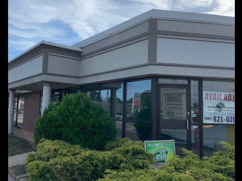 1565 Post Rd, Warwick, RI for lease - Building Photo - Image 3 of 8