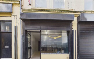 Plus de détails pour 15 Dunluce St, Larne - Commerce de détail à louer