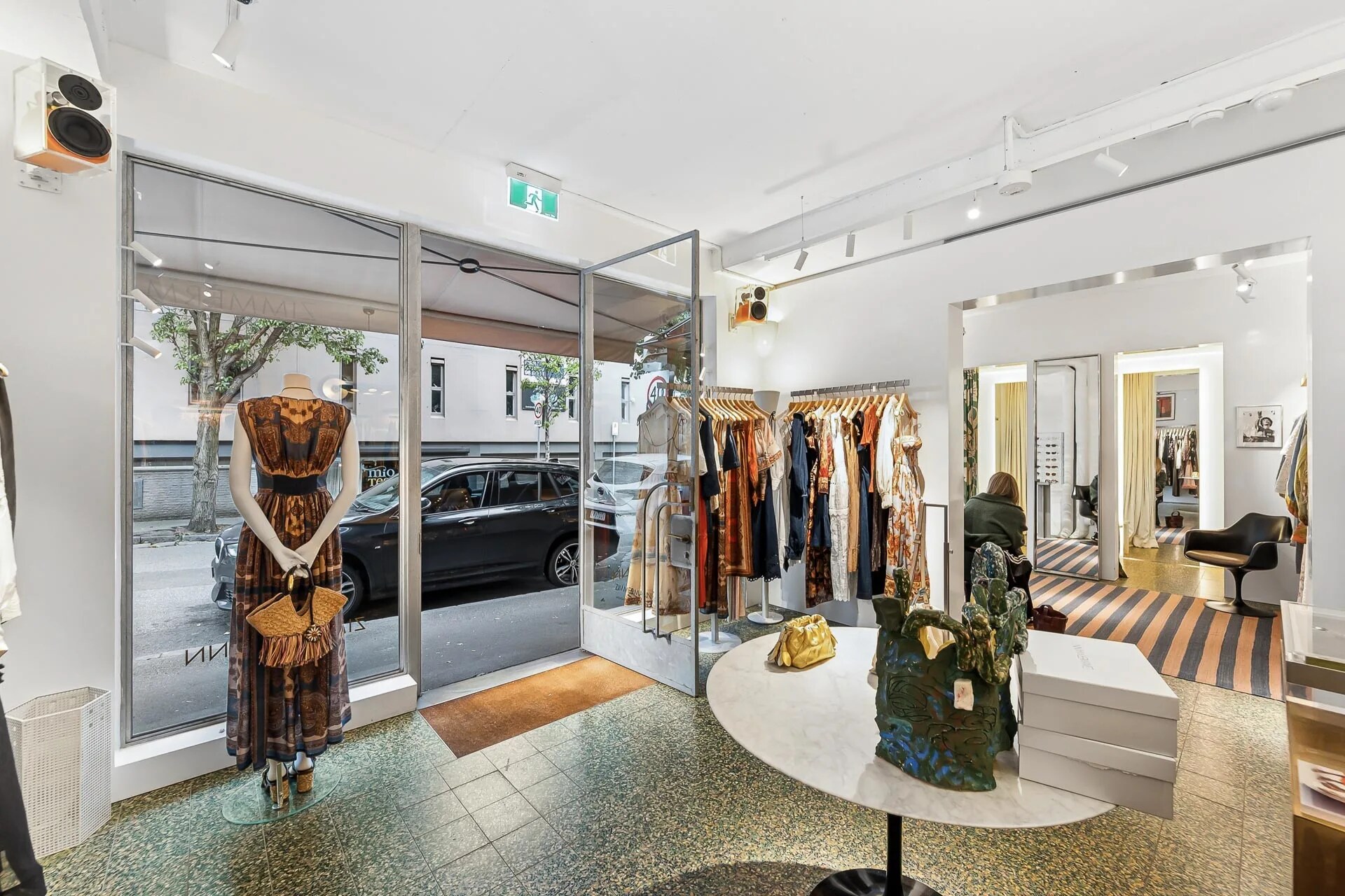 566 Chapel St, South Yarra for lease Interior Photo- Image 1 of 3
