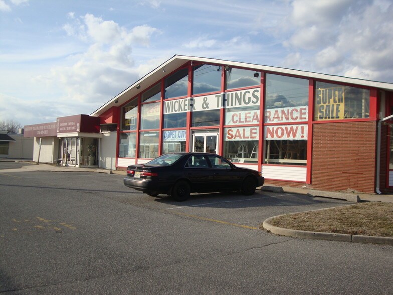 3324 Route 37 E, Toms River, NJ à vendre - Photo du bâtiment - Image 3 de 11