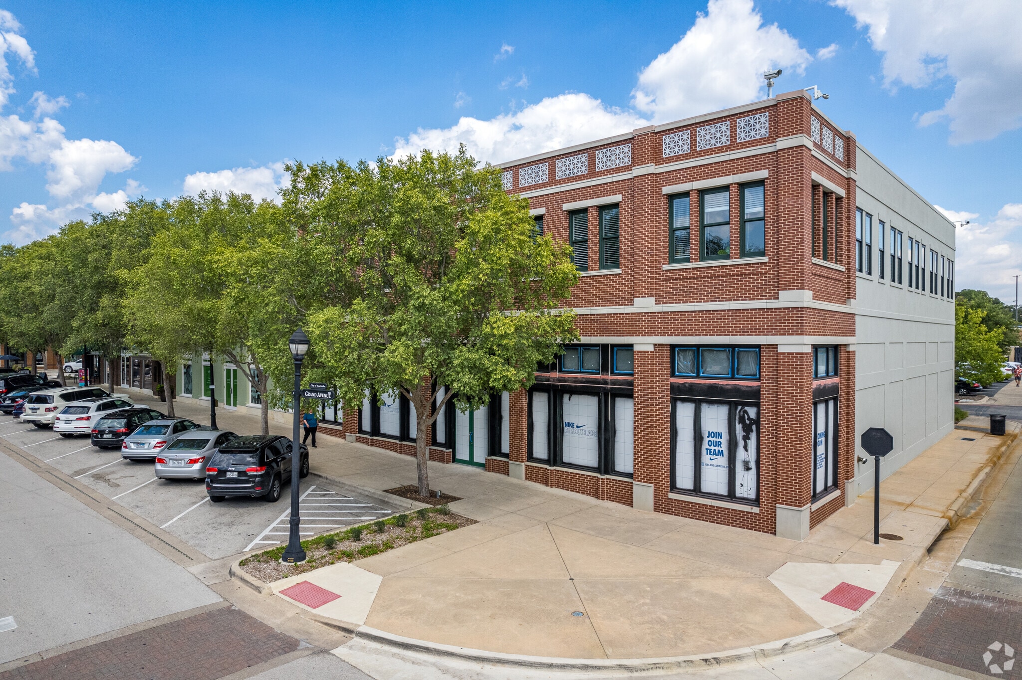 181 Grand Ave, Southlake, TX for lease Primary Photo- Image 1 of 6