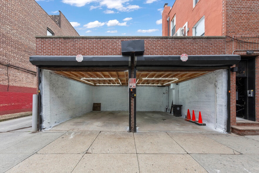 41-05 34th Ave, Long Island City, NY for lease - Building Photo - Image 2 of 7