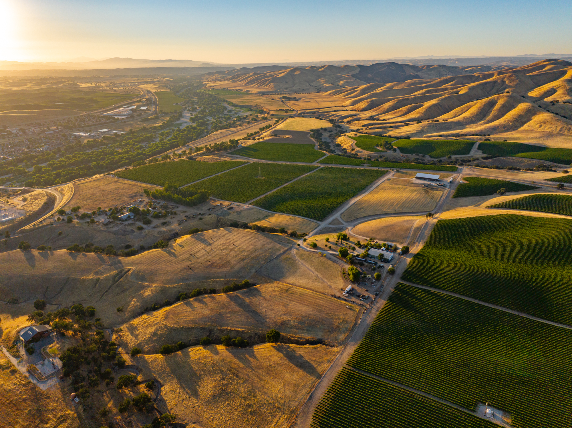 8585 Cross Canyons Rd, San Miguel, CA for sale Primary Photo- Image 1 of 119