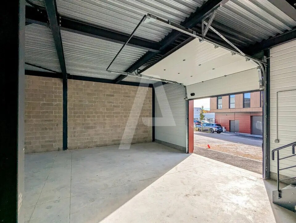 Flex in Marcoussis for sale Interior Photo- Image 1 of 11