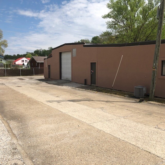 4821 McClung St, Charleston, WV à louer Photo principale- Image 1 de 17