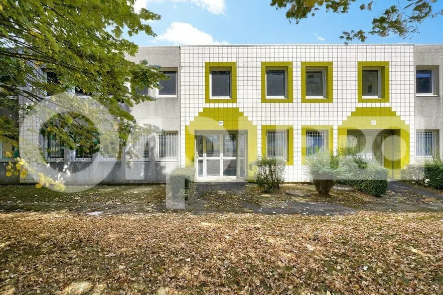 Flex in Lognes for lease - Building Photo - Image 3 of 12