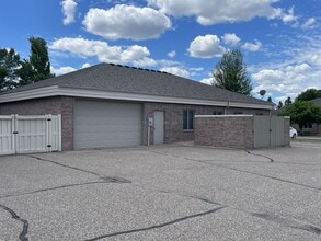 1881 NW Station Parkway, Andover, MN for lease Building Photo- Image 2 of 4