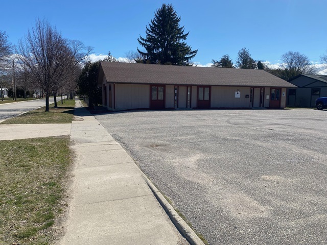 228 Seventh St, Frankfort, MI for lease Building Photo- Image 1 of 25