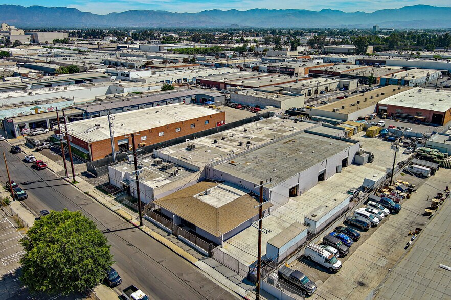 7650 Gloria Ave, Van Nuys, CA à vendre - Aérien - Image 3 de 23