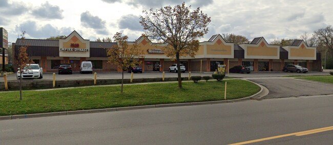 Plus de détails pour 29505-29521 W Nine Mile Rd, Farmington, MI - Bureau/Commerce de détail à louer