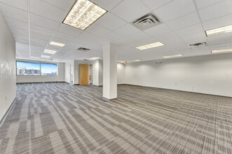 2200 Fletcher Ave, Fort Lee, NJ for lease Interior Photo- Image 2 of 16