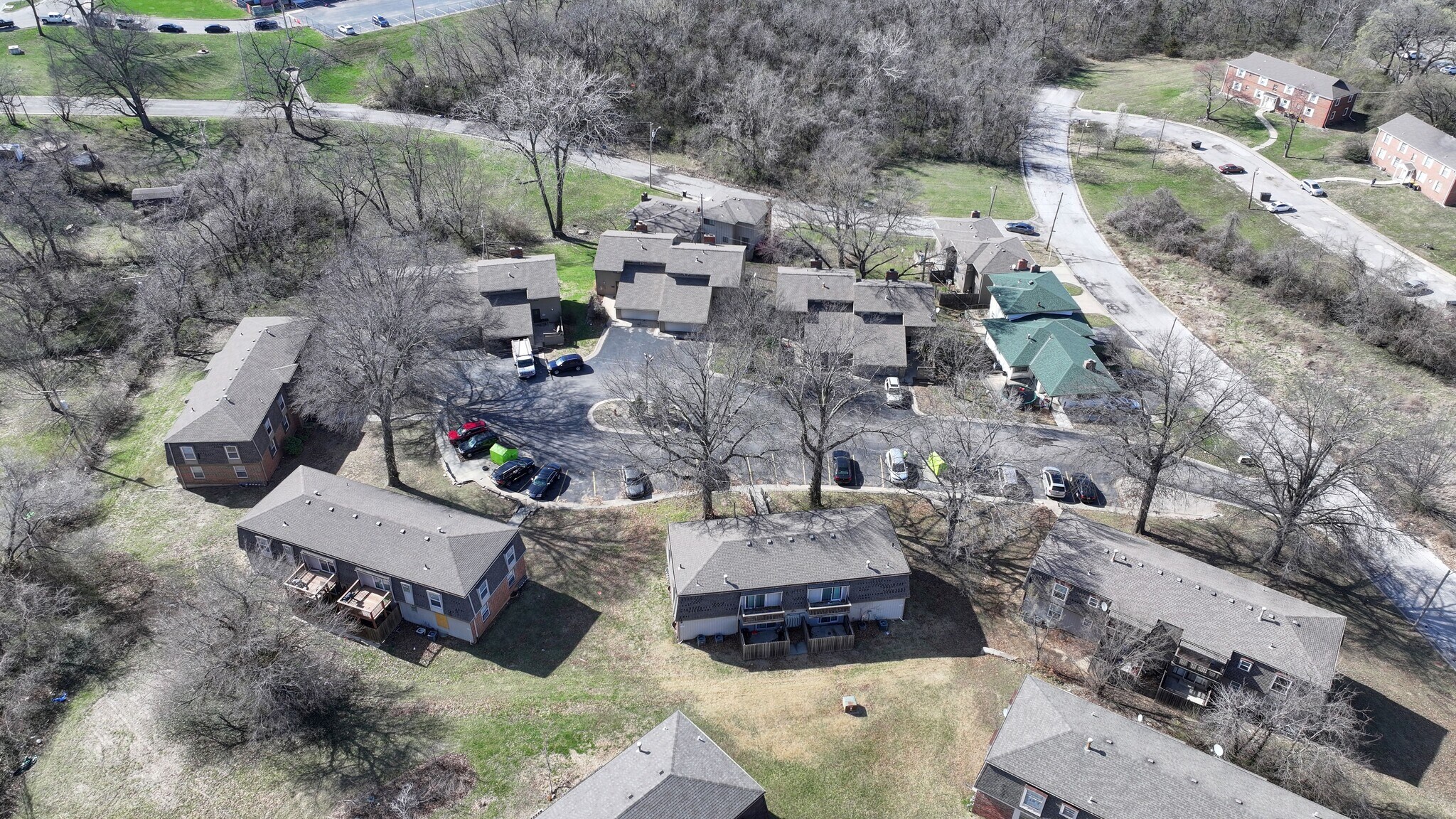 8605-8627 Countryshire ln, Kansas City, MO à vendre Photo principale- Image 1 de 33