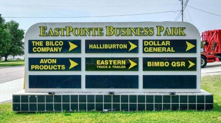 2755 Adamsville Rd, Zanesville, OH à vendre - Photo du bâtiment - Image 2 de 3