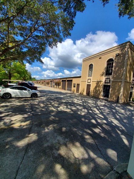 1225 Bennett Dr, Longwood, FL for lease - Building Photo - Image 3 of 11