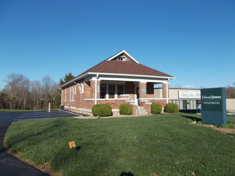2350 N State Highway 7, North Vernon, IN for sale - Primary Photo - Image 1 of 5