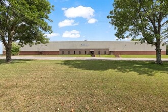 479 Swanson Dr, Dresden, TN for lease Building Photo- Image 1 of 1