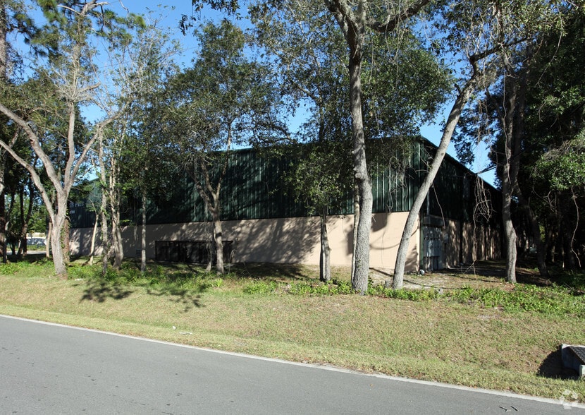 1101 Oak Ln, Longwood, FL for lease - Building Photo - Image 2 of 4