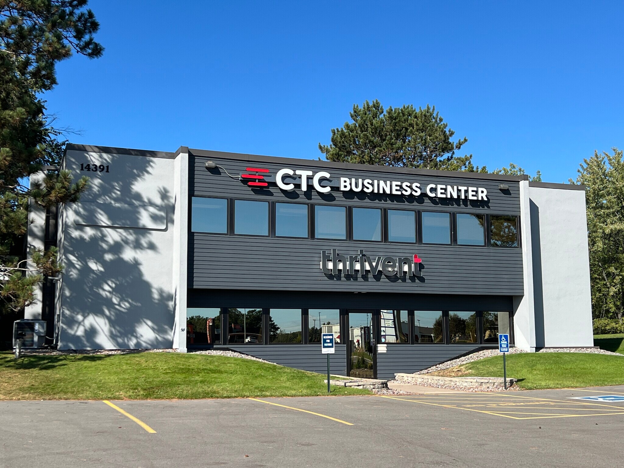 14391 Edgewood Dr, Baxter, MN for lease Primary Photo- Image 1 of 6