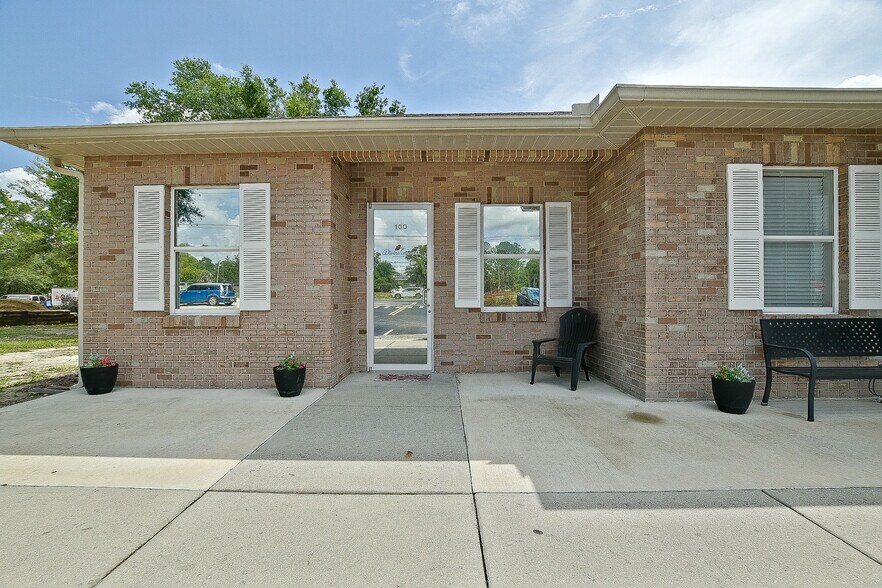 15151 S US Highway 441, Summerfield, FL à vendre - Photo du bâtiment - Image 2 de 23