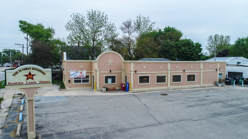 336 W Church St, Sandwich, IL for sale - Building Photo - Image 1 of 1