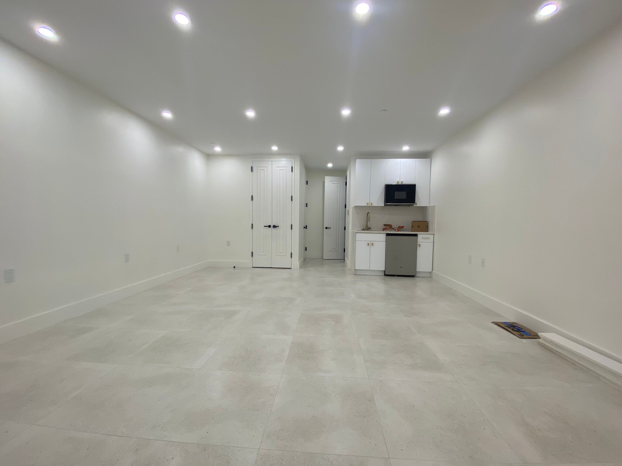 155 Smith St, Brooklyn, NY for lease Primary Photo- Image 1 of 6