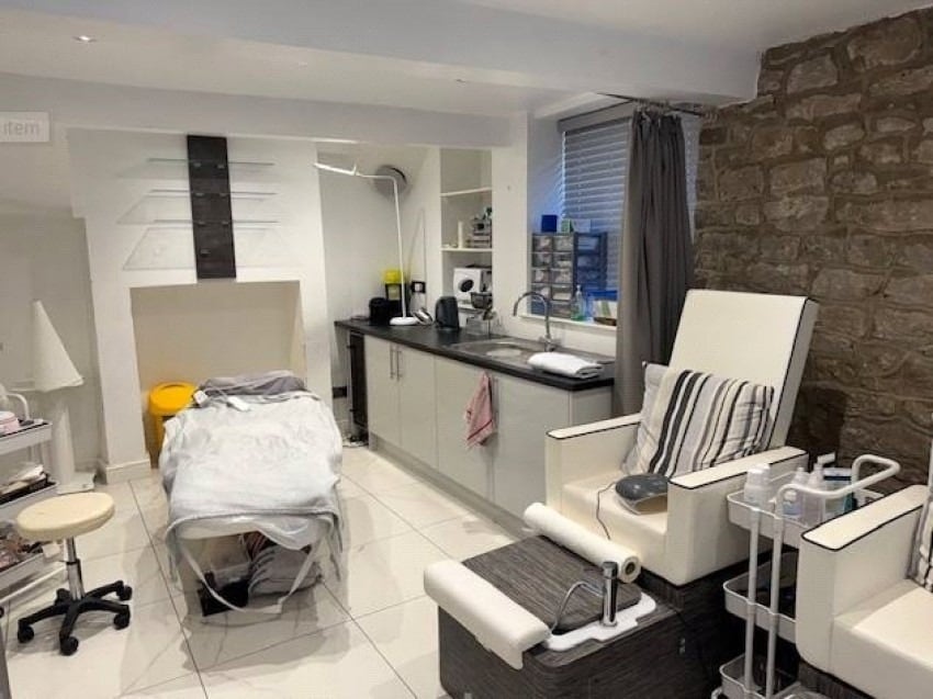 74 Main St, Addingham à louer Photo intérieure- Image 1 de 2