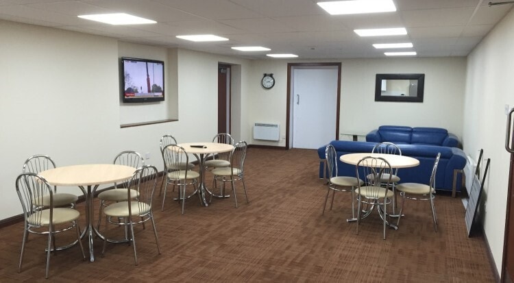 143 Woodville St, Glasgow for lease - Building Photo - Image 3 of 20