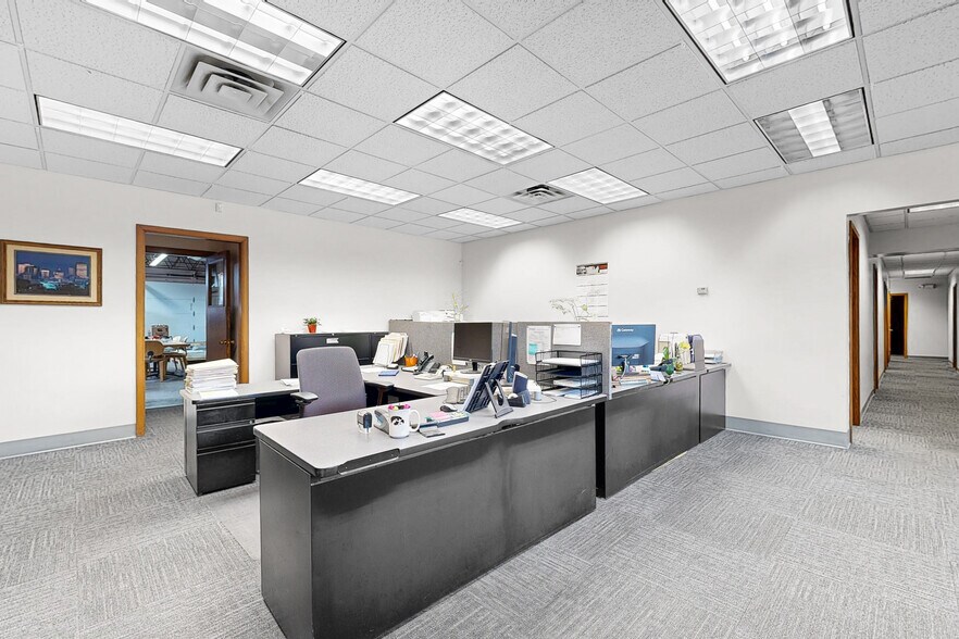 1429 2nd Ave, Des Moines, IA à vendre - Photo intérieure - Image 2 de 18