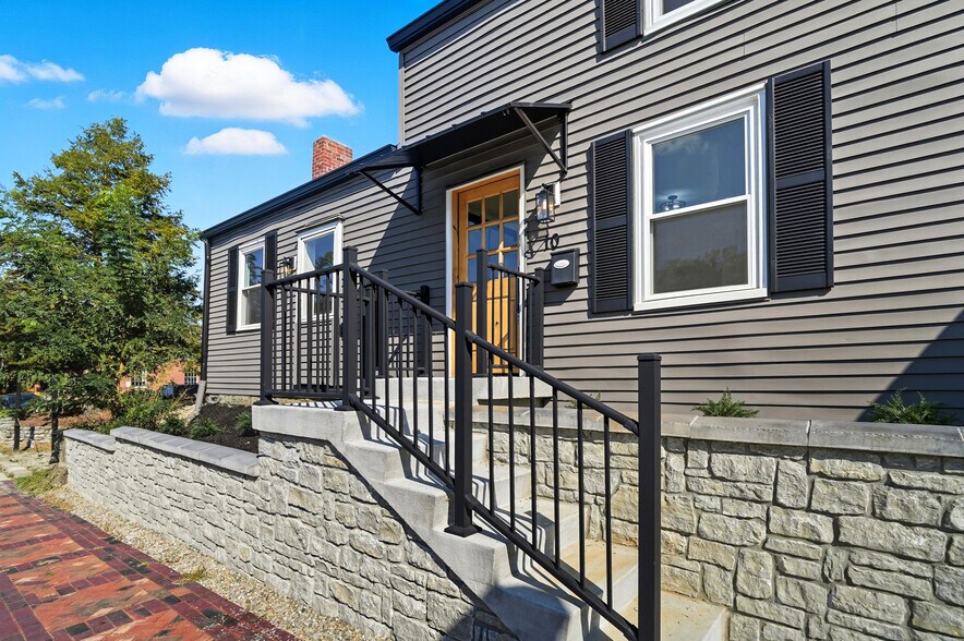 10 N Sycamore St, Lebanon, OH à vendre - Photo du bâtiment - Image 2 de 29