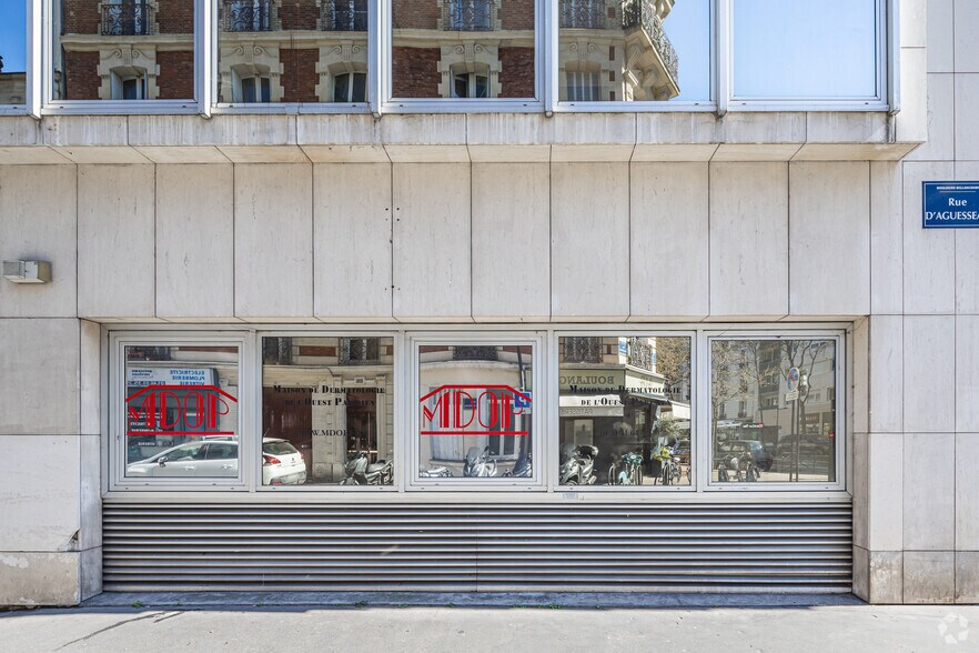 Route De La Reine, 92100 Boulogne-Billancourt, Boulogne-Billancourt à louer - Photo du bâtiment - Image 3 de 3