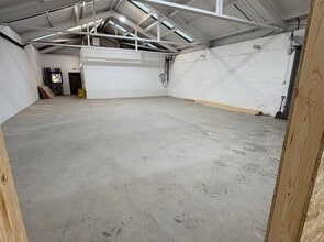 Lemington Rd, Newcastle Upon Tyne for lease Interior Photo- Image 2 of 4