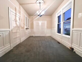 Plus de détails pour 115 Liberty St, Petaluma, CA - Terrain à louer