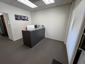 10934-10940 Portal Dr, Los Alamitos, CA for lease Building Photo- Image 1 of 5