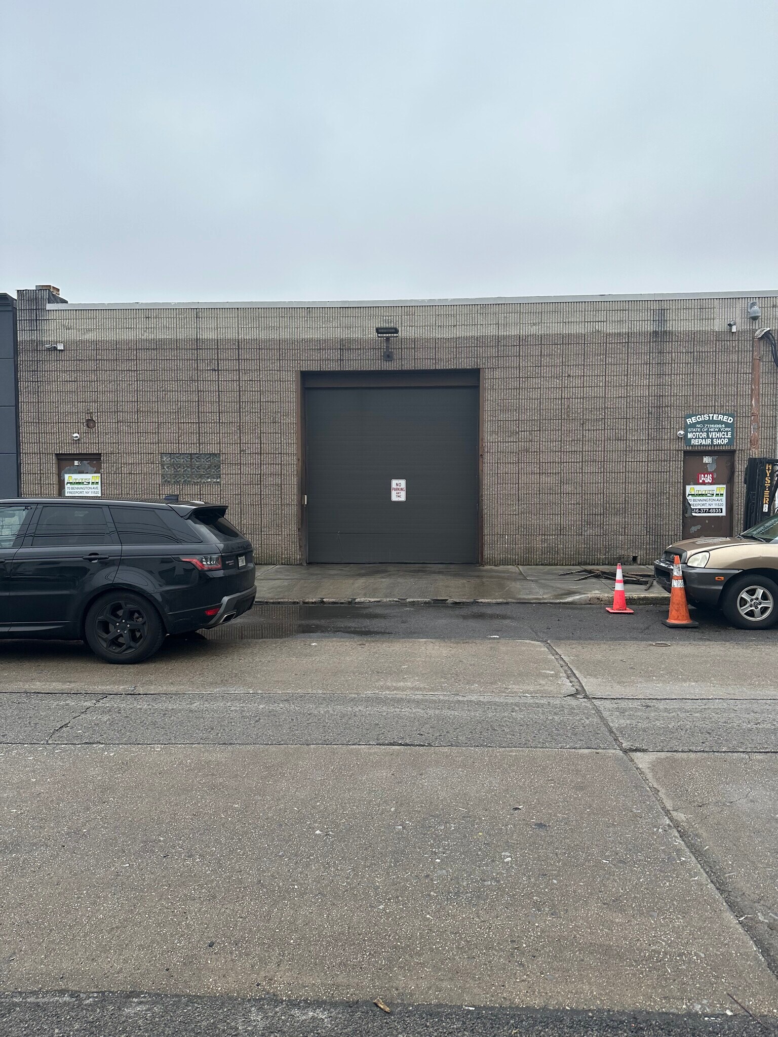 70 Bennington Ave, Freeport, NY for sale Primary Photo- Image 1 of 1