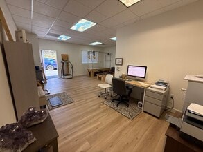 2210 Encinitas Blvd, Encinitas, CA for lease Interior Photo- Image 1 of 5