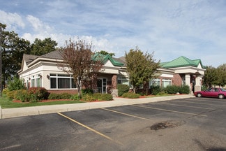 More details for 1022 4th St SE, Saint Cloud, MN - Retail for Sale
