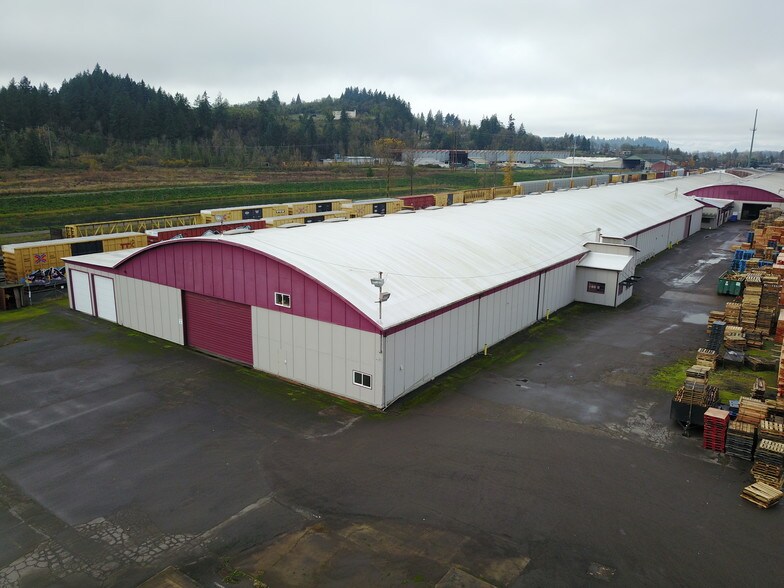 1291 S A St, Springfield, OR à louer - Photo du bâtiment - Image 2 de 8