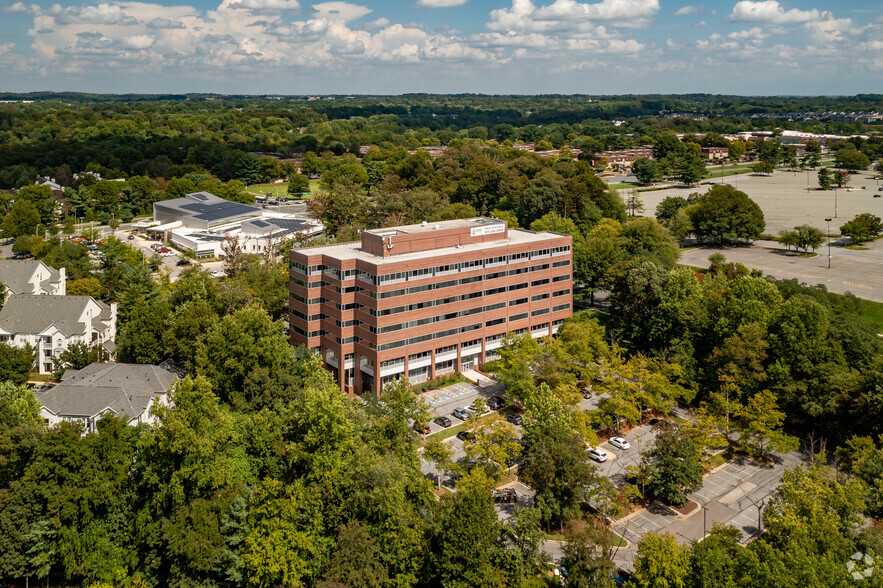 18310 Montgomery Village Ave, Gaithersburg, MD for lease - Aerial - Image 2 of 5