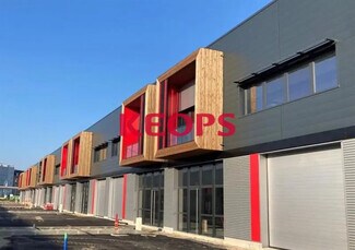 Plus de détails pour Local d'activités à louer