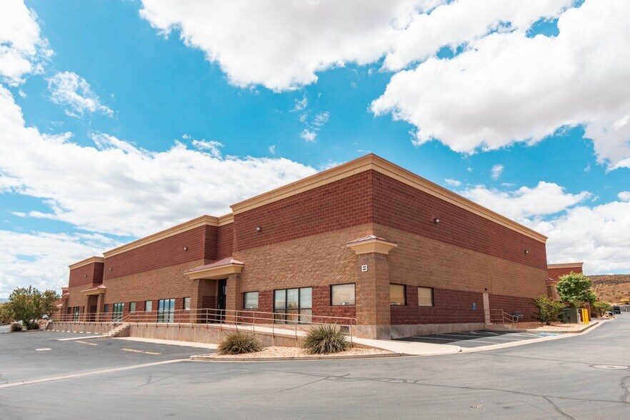 3884 S River Rd, St George, UT for sale - Building Photo - Image 3 of 4