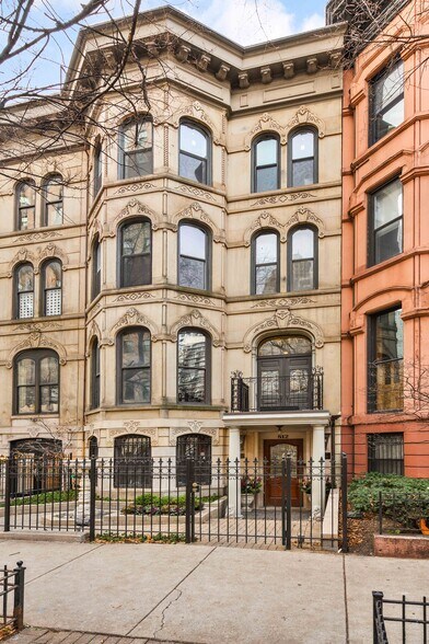 812 N Dearborn St, Chicago, IL à vendre - Photo du bâtiment - Image 2 de 27