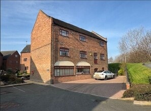 Coventry Rd, Kingsbury for lease Building Photo- Image 1 of 1