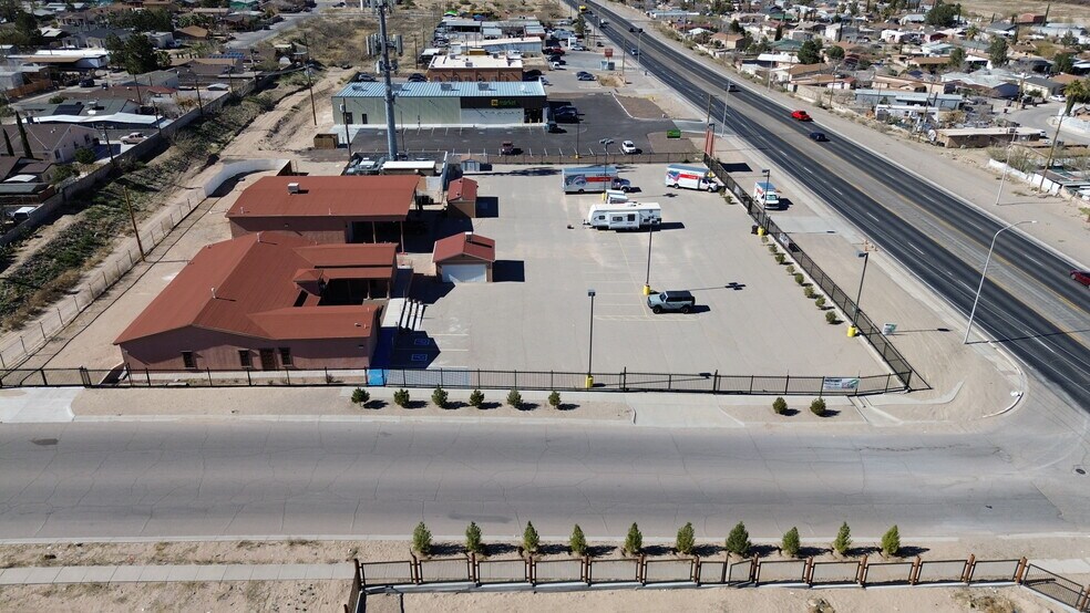 3701 McNutt Rd, Sunland Park, NM à louer - Photo du bâtiment - Image 3 de 19